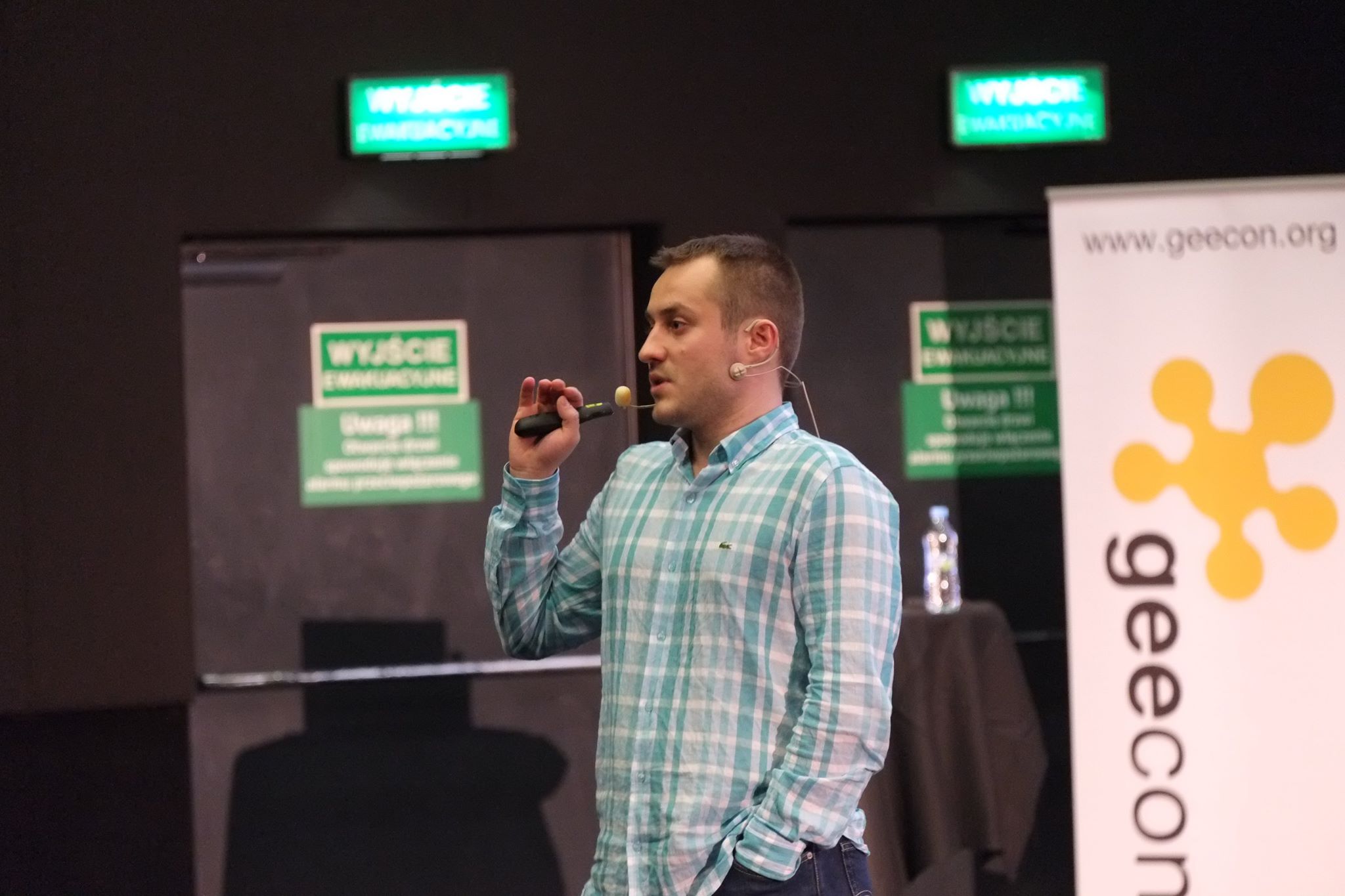 Public speaking stage image supporting charlie kirk speaking fee comparison analysis